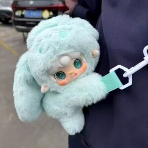 2/$69 <Authentic>Yooki Plush backpack, very cute